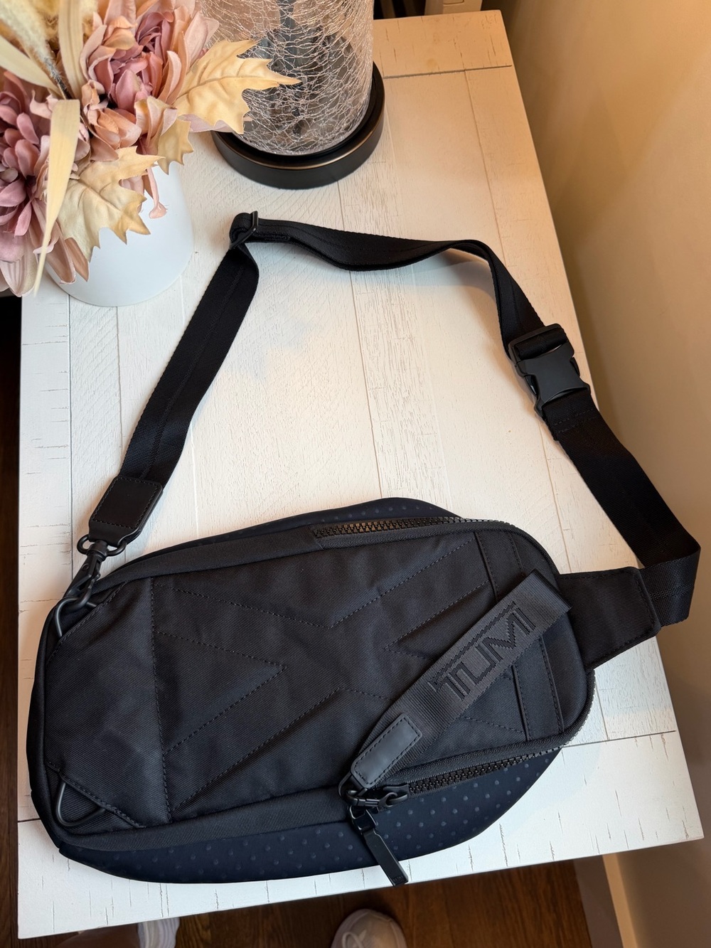 TUMI Tahoe Bozeman Sling